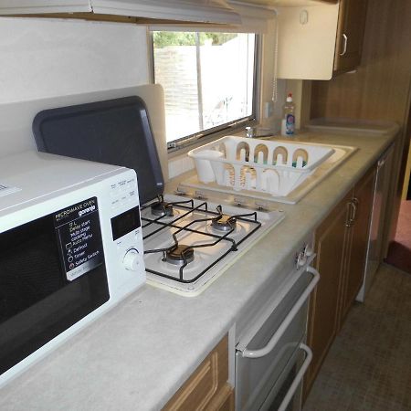 Kenge Apartmanok Balatonszárszó Екстериор снимка
